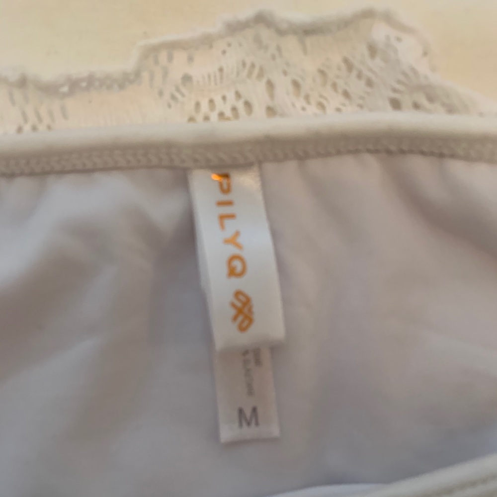 PilyQ(PQ) Bahama White Bikini - Picture 6 of 10